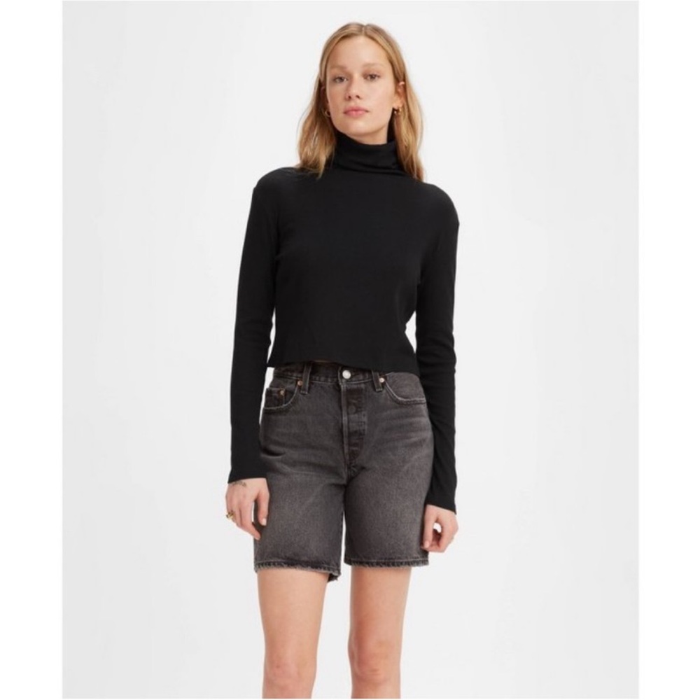 Levi's Black Cropped Ribbed Turtleneck